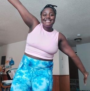 Meet your Posher, Lakeisha